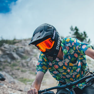 Mountain bike helmet and goggles online